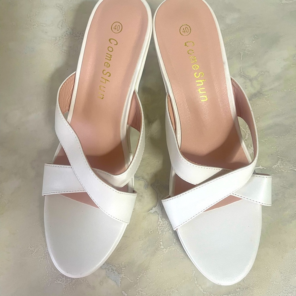 ComeShun White Sandals Cris Cross Design Color White Size 10
